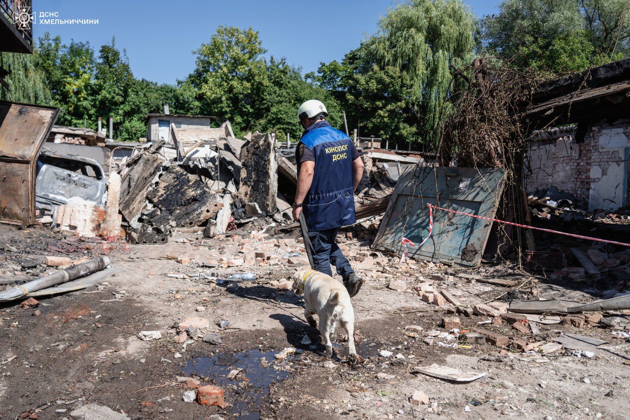 Под ударом были Луцк, Хмельницкий и Кировоградщина: что известно о ночном обстреле РФ
